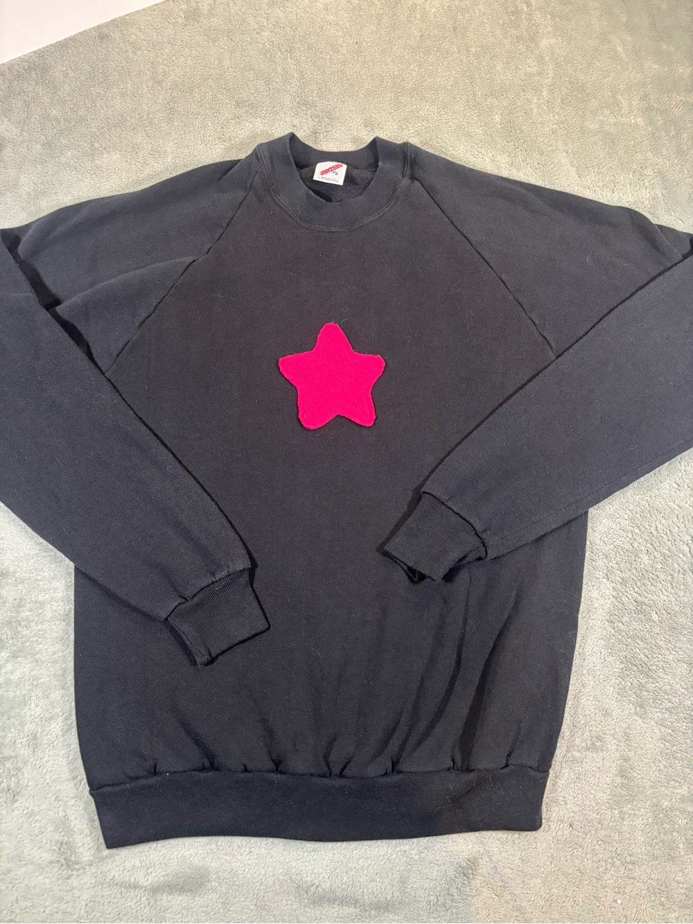 Vintage 90s Jerzees Black Crewneck Sweatshirt Pink Star Graphic Size XL USA Made
